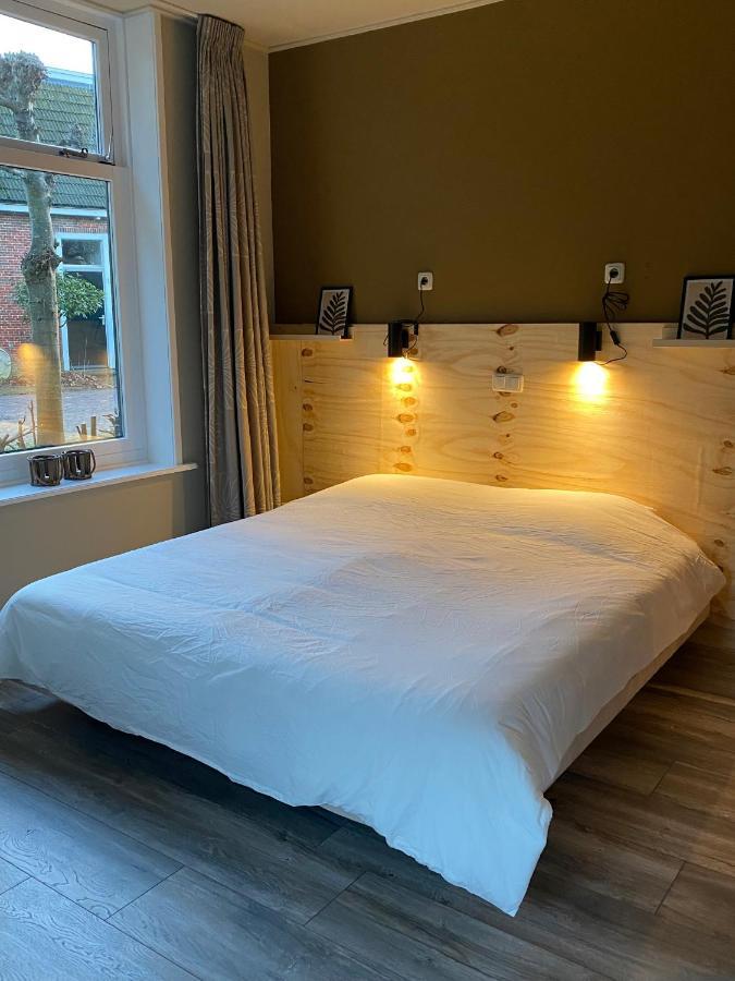 Cornjum Bed And Breakfast Stinzenflora المظهر الخارجي الصورة